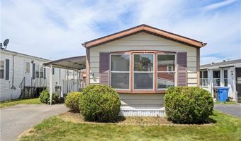 74 Bayview Park, Middletown, RI 02842