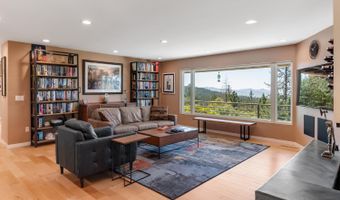 460 Bella Vista Dr, Angwin, CA 94508