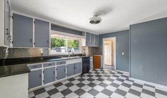 1000 Glenn St, Athens, TN 37303