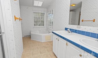 56 Founders Way, Arden, NC 28704
