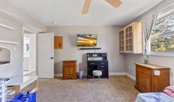 135 DENNISVILLE Rd, Cape May Court House, NJ 08210