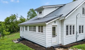 21133 Rich Valley Rd, Abingdon, VA 24210