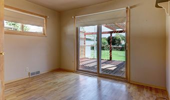 1404 N CHARLOTTE St, Appleton, WI 54911