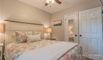 141 Snowflake Rd, Banner Elk, NC 28604