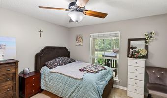 13293 Riverland Dr, Biloxi, MS 39532