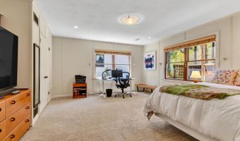 5829 MARBURY Rd, Bethesda, MD 20817