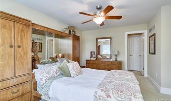 259 Meadowbrook Country Club Est, Ballwin, MO 63011
