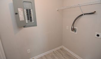 202 Northside Dr, Barnesville, GA 30204