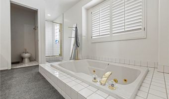 7210 Spigno Pl, Agua Dulce, CA 91390