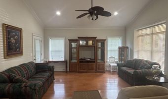 592 Plantation Dr, Andalusia, AL 36421