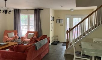 6 Basswood Ct, Albrightsville, PA 18210