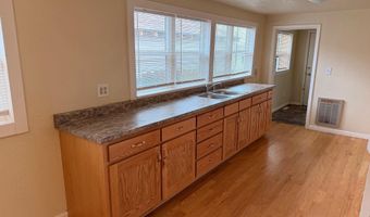 447 N Washington St, Casper, WY 82601