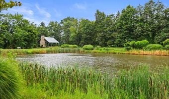25801 YELLOW BIRCH Ct, Aldie, VA 20105