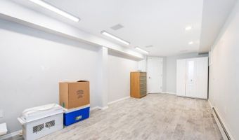 230 Avenue A, Bayonne, NJ 07002