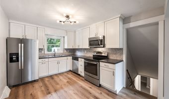 1515 Chance Ct, Adel, IA 50003