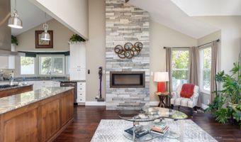 2071 Russell Dr, Elko, NV 89801