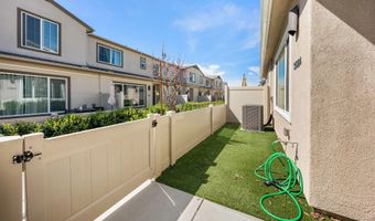 35164 Grove Trl, Fallbrook, CA 92028