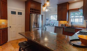 210 E 6th Ave, Escondido, CA 92025