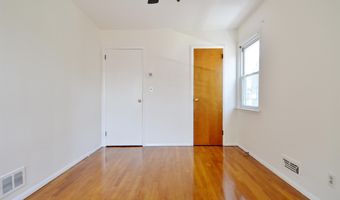 34 W 7TH St, Bayonne, NJ 07002