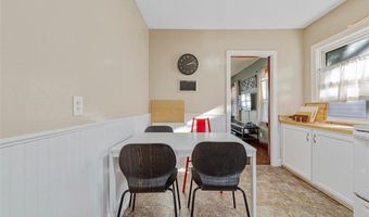 611 Ulstad Ave, Albert Lea, MN 56007