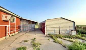 26855 SW 89th Rd, Beatrice, NE 68310