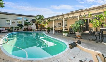 128 Frontier Ln, Oceanside, CA 92054