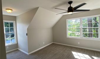 612 Braidwood Dr NW, Acworth, GA 30101