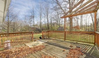 1547 Oak Ln, Ashtabula, OH 44004