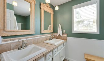 11800 S CARUS Rd, Oregon City, OR 97045