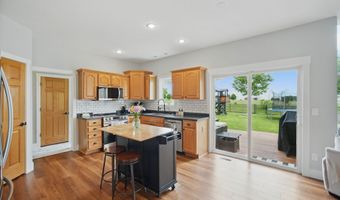 309 11th St NW, Altoona, IA 50009