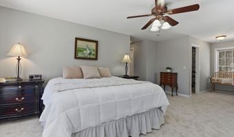 18 Holbrook Rd, Bedford, NH 03110