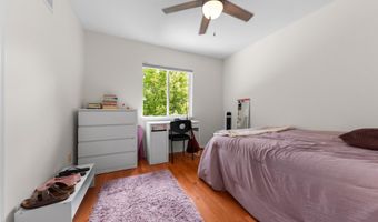 1692 Enclave Ln, Ann Arbor, MI 48103