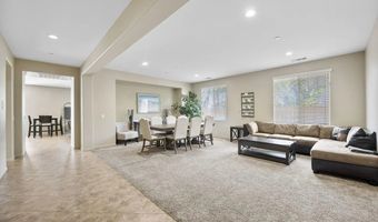 2928 Burnet Dr, Escondido, CA 92027
