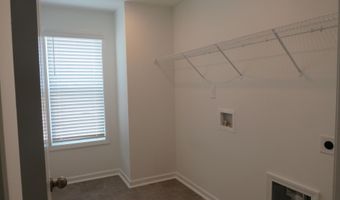 370 Summer Wind Way, Aberdeen, NC 28315