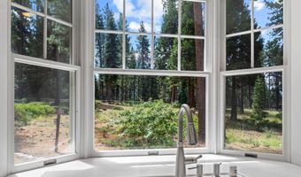 160 Yerington Ct, Glenbrook, NV 89413