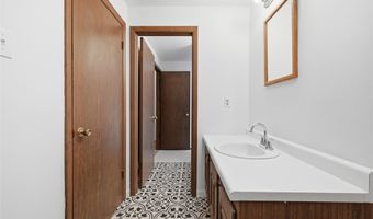 612 Sewickley Heights Dr, Aleppo, PA 15143