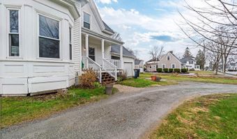 32 Webster Ave, Bangor, ME 04401