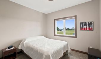 612 Iver Ave, Baltic, SD 57003
