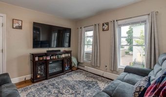 40 Falmouth St, Attleboro, MA 02703