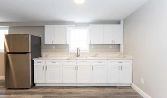 2 Holmes Rd, Coventry, RI 02816