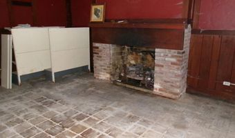 19 S Washington St, Bloomfield, IN 47424
