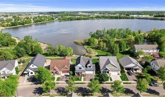 6644 Lamplight Dr, Albertville, MN 55301