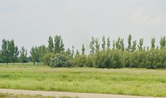 282 NW 130th St, Aberdeen, SD 57401