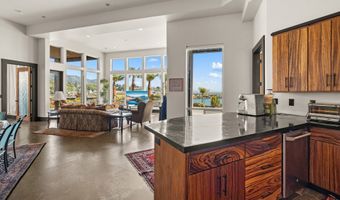 108 SEA CLIFF Ter, Brookings, OR 97415
