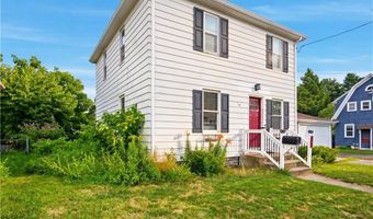 82 Dyer Ave, East Providence, RI 02915