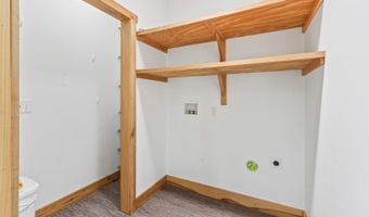 6559 Poston Rd, Athens, OH 45701