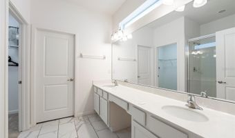 2613 CALISTOGA Ave, Kissimmee, FL 34741