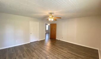 427 Muscadine Trl, Baskerville, VA 23915