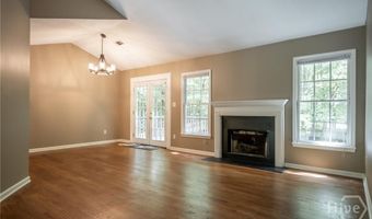 620 Snapfinger Dr, Athens, GA 30605