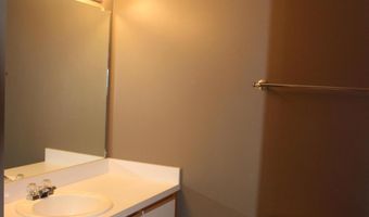 1376 HEATHERWOOD Ln, Ann Arbor, MI 48108